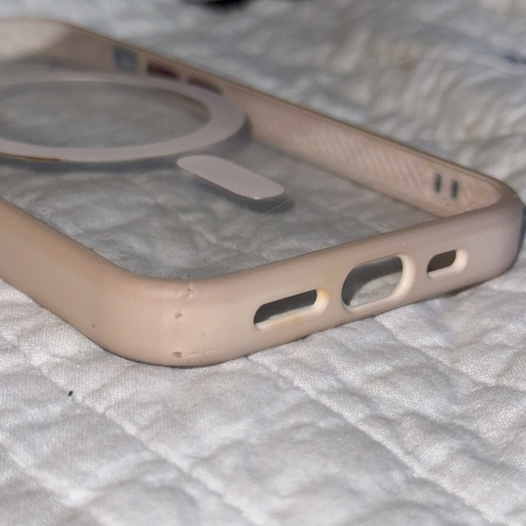 VEGO for iPhone 13 & iPhone 14 Magnetic Case Compatible with MagSafe - Picture 6 of 6